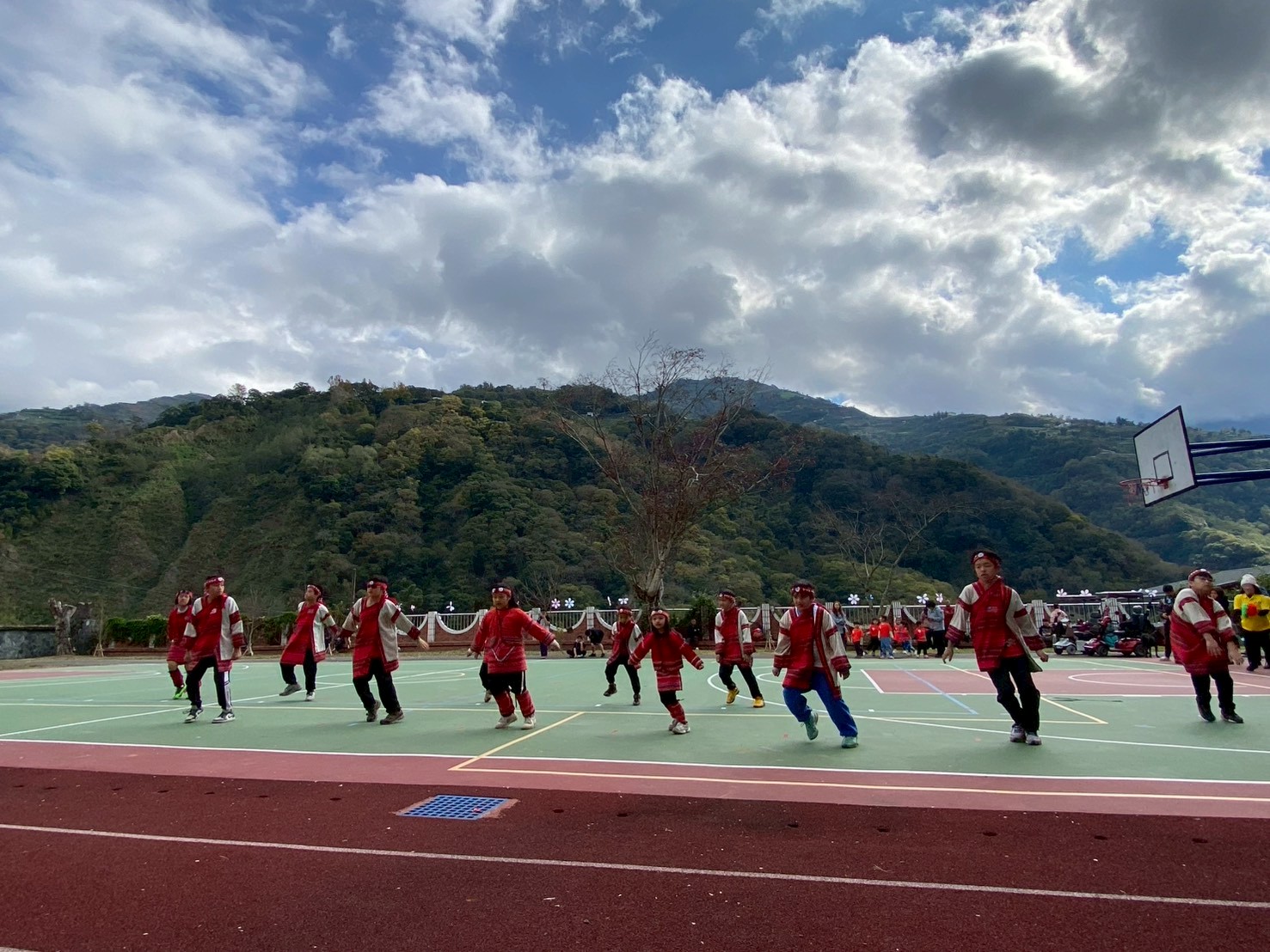 1150101村校聯合運動會另開新視窗